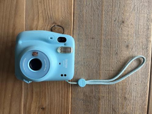 Instax mini 11 blauw, Audio, Tv en Foto, Fotocamera's Analoog, Gebruikt, Polaroid, Fuji, Ophalen of Verzenden