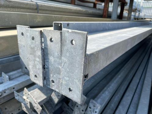 Kokerprofielen met voetplaten in diverse afmetingen, Doe-het-zelf en Verbouw, Metalen, Gebruikt, IJzer, Ophalen of Verzenden
