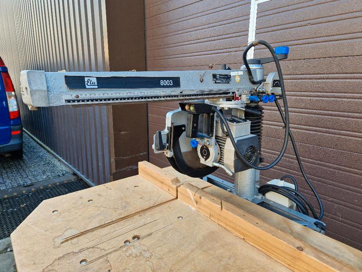 Elu dewalt afkortzaag dw8003, Doe-het-zelf en Verbouw, Gereedschap | Zaagmachines, Gebruikt, Afkortzaag, 1200 watt of meer, 70 mm of meer