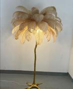 Palmboomlamp Palmtree Struisvogelveren lamp Richmond style, Huis en Inrichting, Lampen | Vloerlampen, Nieuw, Overige materialen