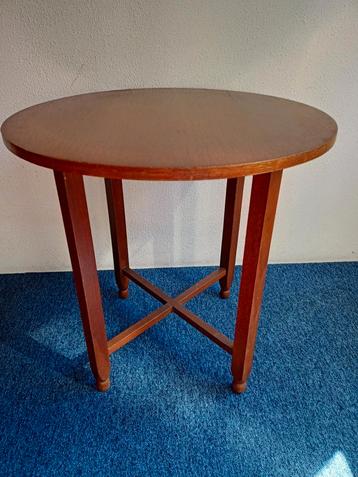 Art Deco tafel ronde bijzettafel  beschikbaar voor biedingen