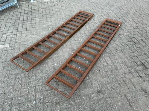 Stalen oprijplaten/rijplaten/oprij platen zware set 240CM, Doe-het-zelf en Verbouw, Overige Doe-het-zelf en Verbouw, Gebruikt