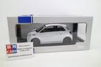 1:18  Fiat 500e Abarth 2024  -  IXO, Hobby en Vrije tijd, Modelauto's | 1:18, Ophalen of Verzenden, Nieuw, Auto, Overige merken