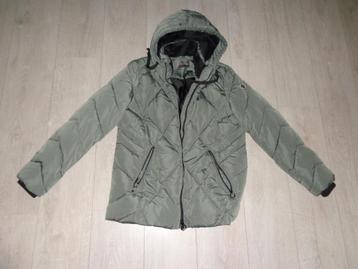 schitterende dameswinterjas van Ivy & You, maat 42 beschikbaar voor biedingen