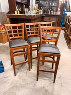 Barkrukken met rugleuning krukken cafe kroeg mancave toog, Huis en Inrichting, Barkrukken, Hout, 5 krukken of meer, Met voetsteun