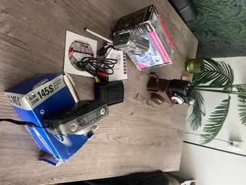 3 maal fotocamera in goede staat  beschikbaar voor biedingen