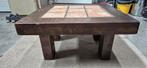 Robuuste houten salontafel met tegels, Ophalen, Gebruikt, 50 tot 100 cm, Vierkant