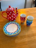 Oilily Servies - Kopjes, Borden & Theepot, Nieuw, Ophalen of Verzenden, Overige stijlen, Aardewerk