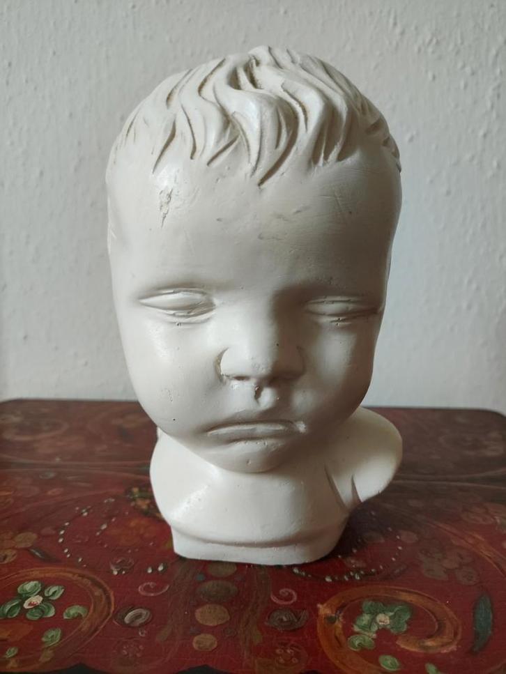 Mooi wit beeld van kinderhoofd, Antiek en Kunst, Kunst | Beelden en Houtsnijwerken, Ophalen of Verzenden