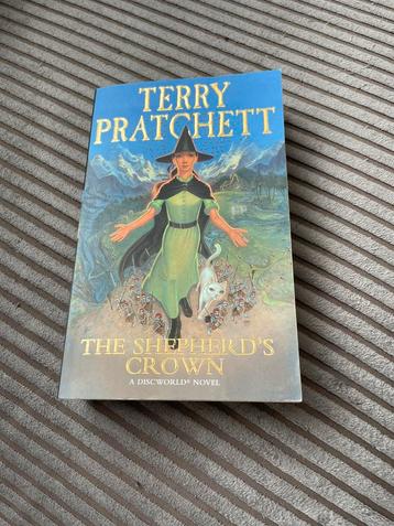 Terry Pratchett  Engels boek The Stephetds crown beschikbaar voor biedingen