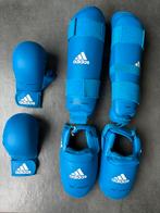 Karate kumite beschermers blauw Adidas, Gebruikt, Vechtsportbescherming, Ophalen of Verzenden, Karate