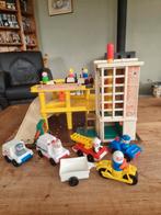 Vintage Fisherprice garage met auto's en poppetjes, Ophalen, Gebruikt