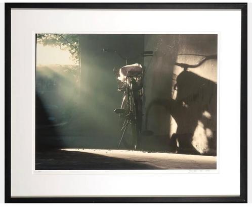 Foto “Steeg stof” Marc Verdoes fiets Azië 88x74, Antiek en Kunst, Kunst | Tekeningen en Foto's, Ophalen