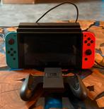 Nintendo Switch met Animal Crossing, Ophalen, Zo goed als nieuw, Met 2 controllers, Switch Original
