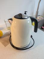 Russell Hobbs waterkoker, 1 tot 2 liter, Ophalen, Zo goed als nieuw