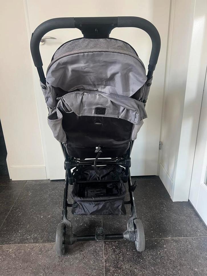 Easywalker Mini Buggy - Grijs -TRAVELSIZE, Kinderen en Baby's, Buggy's, Gebruikt, Overige merken, Zonnekap, Ophalen