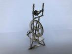 Zilveren miniatuur spinnenwiel, zilversmid Hooijkaas, Verzenden, Zilver