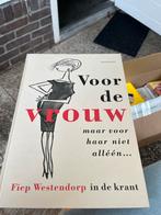 Westendorp in de krant voor de vrouw voor haar niet alleen, Ophalen of Verzenden, Gelezen, Fiep Westendorp