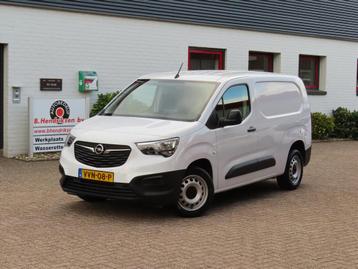Opel Combo Cargo GB 1.5 Diesel 102pk L2H1/ All season banden beschikbaar voor biedingen