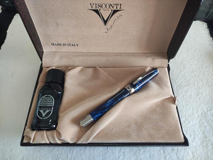 Visconti Opera Typhoon  <14K 585 ,F> vulpen fountain pen, Verzamelen, Pennenverzamelingen, Zo goed als nieuw, Vulpen, Overige merken