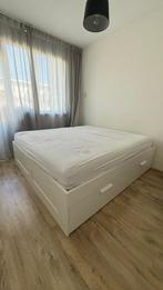Mooi en functioneel bed 180x200, Huis en Inrichting, Slaapkamer | Boxsprings, Tweepersoons, Ophalen of Verzenden, Zo goed als nieuw