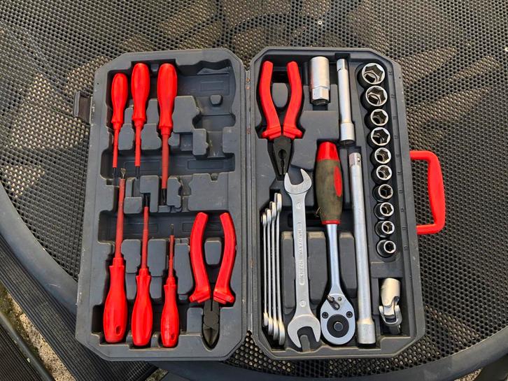 Gevulde Gereedschapskoffer Top Craft, Doe-het-zelf en Verbouw, Gereedschapskisten, Zo goed als nieuw, Gevuld, Ophalen of Verzenden