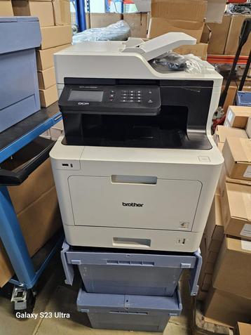 Brother DCP - L8410CDW collor laserprinter/scanner beschikbaar voor biedingen