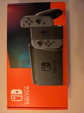 Nintendo Switch + 4 Joy-Cons + 3 Games - Weinig Gebruikt beschikbaar voor biedingen