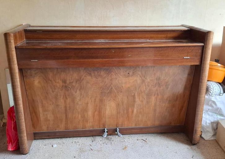 Piano edit : verhuislift op mijn kosten. Zie toevoeging adv., Muziek en Instrumenten, Piano's, Gebruikt, Piano, Bruin, Ophalen