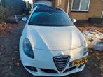 Alfa Romeo Giulietta 1.4 Turbo Multi AIR 2011 Wit, Voorwielaandrijving, 65 €/maand, 4 cilinders, Wit