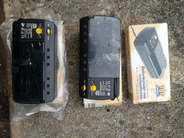 3 bijna nieuwe batterij oplader. Multilader versch b beschikbaar voor biedingen