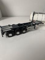 Tekno container chassis met tankcontainer., Hobby en Vrije tijd, Modelauto's | 1:50, Ophalen of Verzenden, Nieuw, Bus of Vrachtwagen