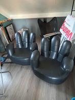 Fauteuil. Draaiende game stoelen in de vorm van een hand!, Huis en Inrichting, Stoelen, Ophalen, Zwart