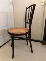 Thonet stoel, Antiek en Kunst, Antiek | Meubels | Stoelen en Banken, Ophalen