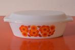 Grote retro vintage Arcopal Lotus ovenschaal / dekschaal, Huis en Inrichting, Gebruikt, Ophalen of Verzenden, Overige stijlen