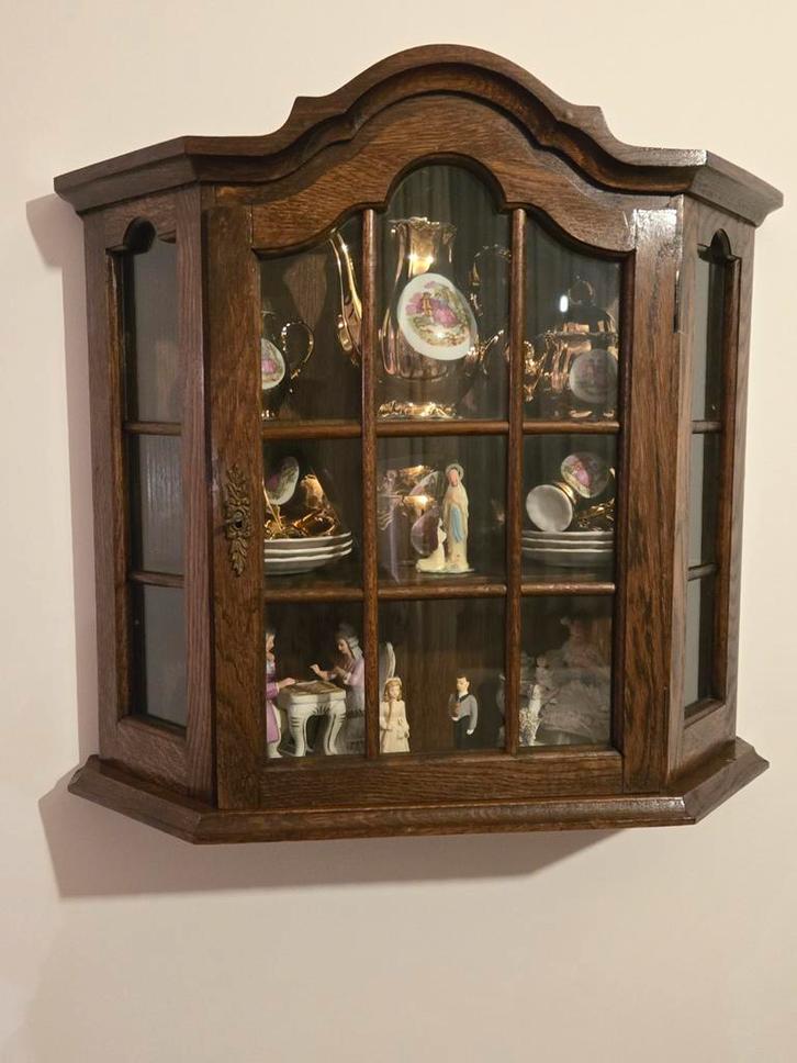 Klassieke Wand Vitrinekast, Huis en Inrichting, Kasten | Dressoirs, Gebruikt, 50 tot 100 cm, Minder dan 25 cm, Met deur(en), Met plank(en)