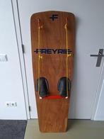 vintage houten Freyrie waterski monoski wakeboard met vinnen, Watersport en Boten, Ophalen, Gebruikt, Waterski's, Met skitouw