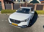 MG ZS EV Luxury 45 kWh NAVI PANORAMADAK CRUISE CLIMA PDC LMV, Auto's, MG, Gebruikt, Zwart, ZS, 1507 kg