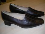 Nette bruine zachtleren pumps met hak van Rene / ARA, mt 39, Rene / ARA, Bruin, Zo goed als nieuw, Pumps