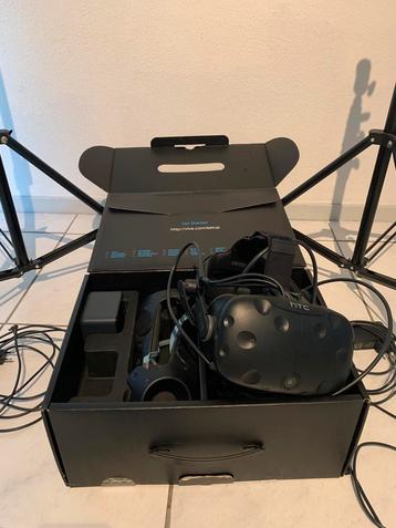 HTC Vive VR set inclusief Deluxe Audio Strap beschikbaar voor biedingen
