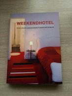 Weekendhotel Gids - Nederland & België, Ophalen of Verzenden, Hotel- of Restaurantgids, Benelux, Gelezen