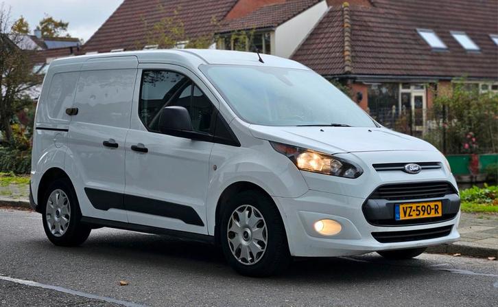 Ford Transit Connect 1.5 Tdci Nieuwe APK + Distributieriem, Auto's, Bestelauto's, Bedrijf, ABS, Achteruitrijcamera, Airbags, Airconditioning