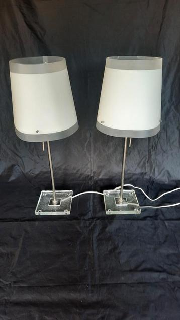 Tafellamp ikea type galär 2 stuks, lees de beschrijving beschikbaar voor biedingen