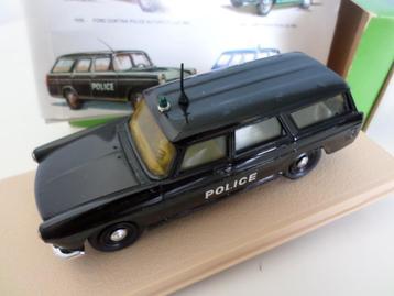PEUGOT 404 BREAK POLICE  van 1964 beschikbaar voor biedingen