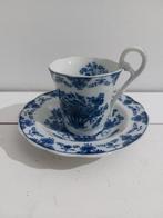 Porselein blauw kop en schotel, Ophalen of Verzenden, Zo goed als nieuw, Porselein, Kop en/of schotel
