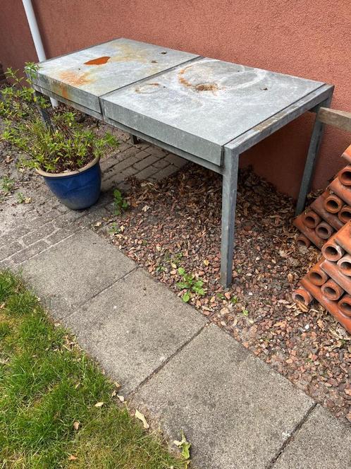 Metalen Tuin tafel / Decoratie- , Bloem tafel, Tuin en Terras, Tuintafels, Gebruikt, Rechthoekig, Metaal, Ophalen