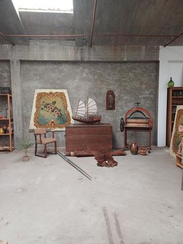 vintage & antiek loods Oosterhout  beschikbaar voor biedingen