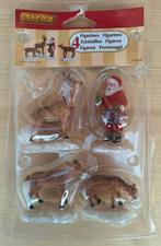Lemax "Santa Feeds Reindeer, Set Of 4" #52146, Diversen, Kerst, Ophalen of Verzenden, Zo goed als nieuw