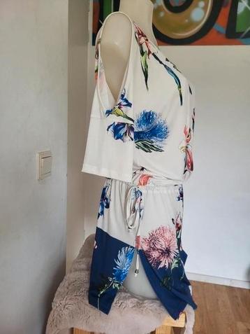 Nieuw bloemen jurk Miss Etam  beschikbaar voor biedingen
