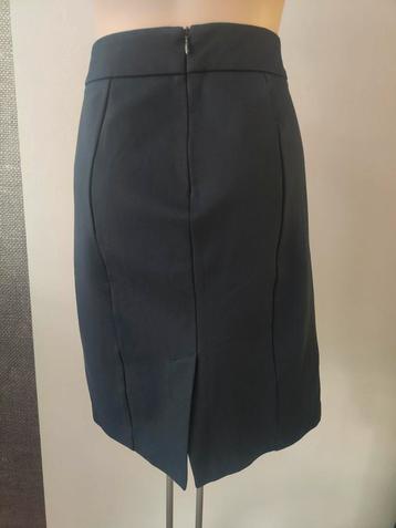 Tommy Hilfiger Rok Maat 38/40 beschikbaar voor biedingen